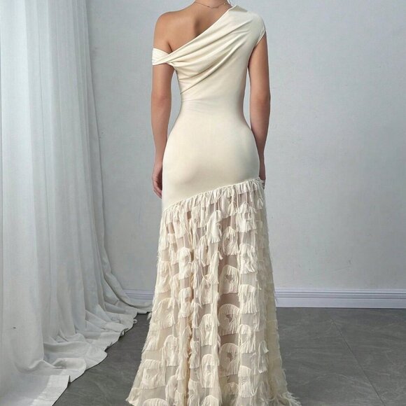 Apricot Elegant Women's Twist Shoulder Slim Fit Bodycon Fish Tail Jacquard Dress - Picture 3 of 8